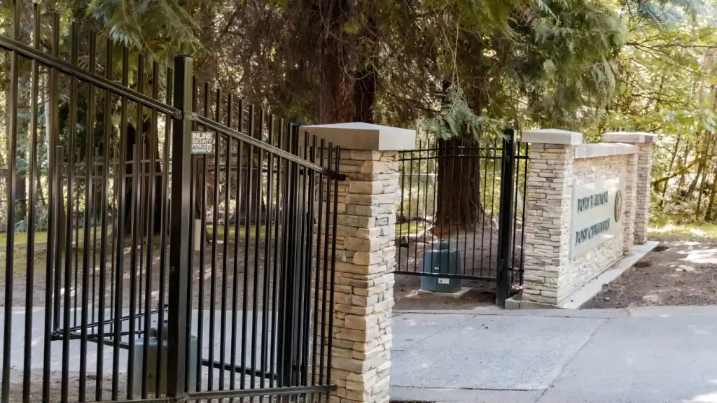 fort lawton gates 5