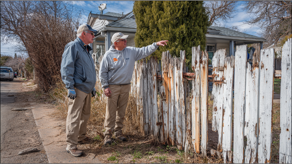 Real-Life Examples: What an Old Fence Looks Like