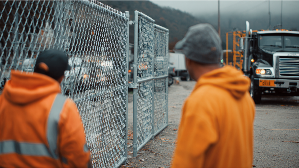 Real-Life Use Cases: Which Fence Works Best For…