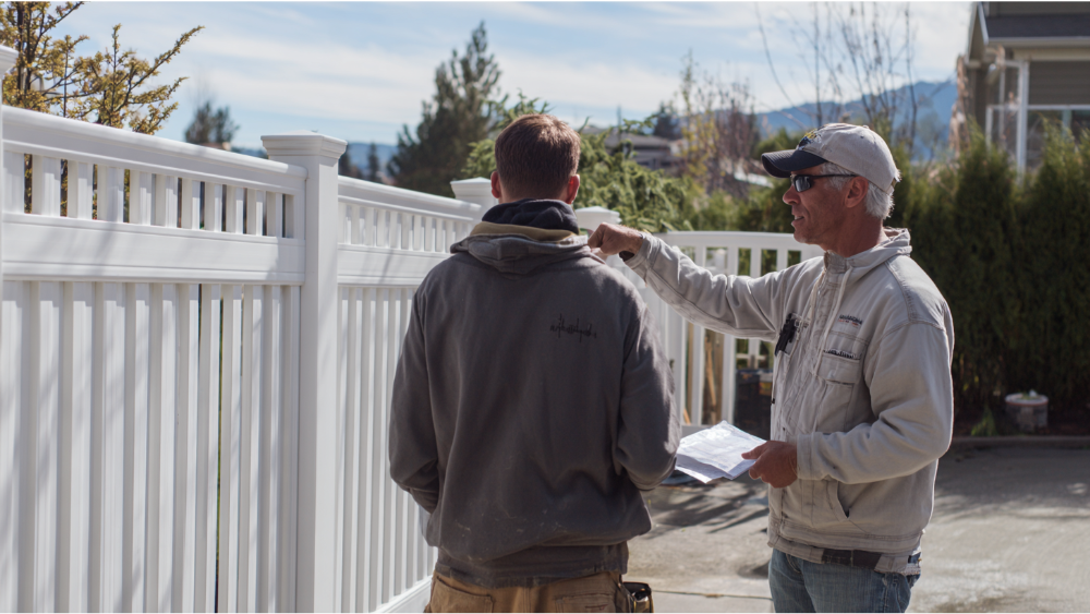 How to Choose the Right Fence Height for Your Home