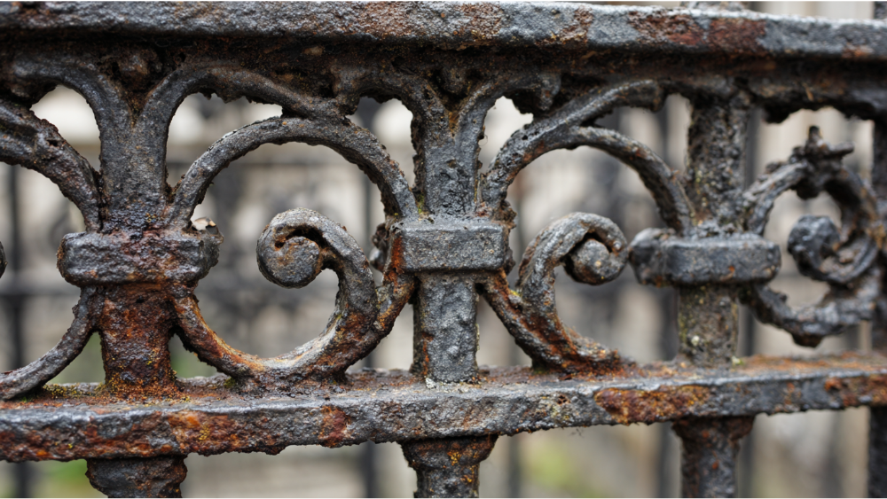 Signs Your Fence Coating Is Failing